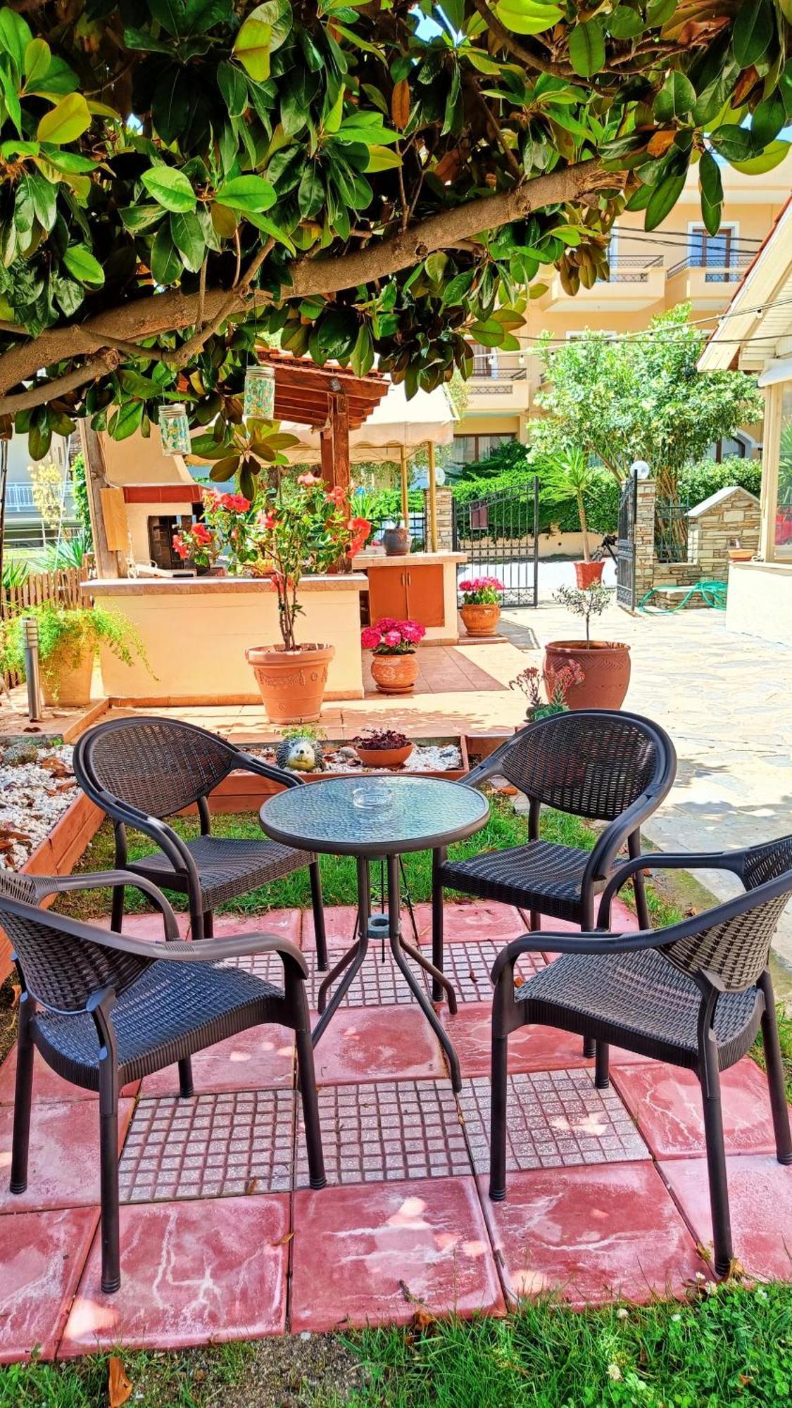 Garden House Katerina Aparthotel Leptokarya  Exterior foto